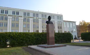 Вікіпедія, стиснуто