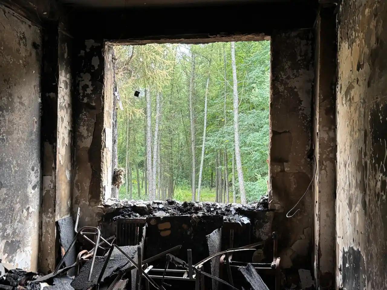 biblioteka sumdu zgorila пошкодження в бібліотеці СумДУ після обстрілу 18 серпня