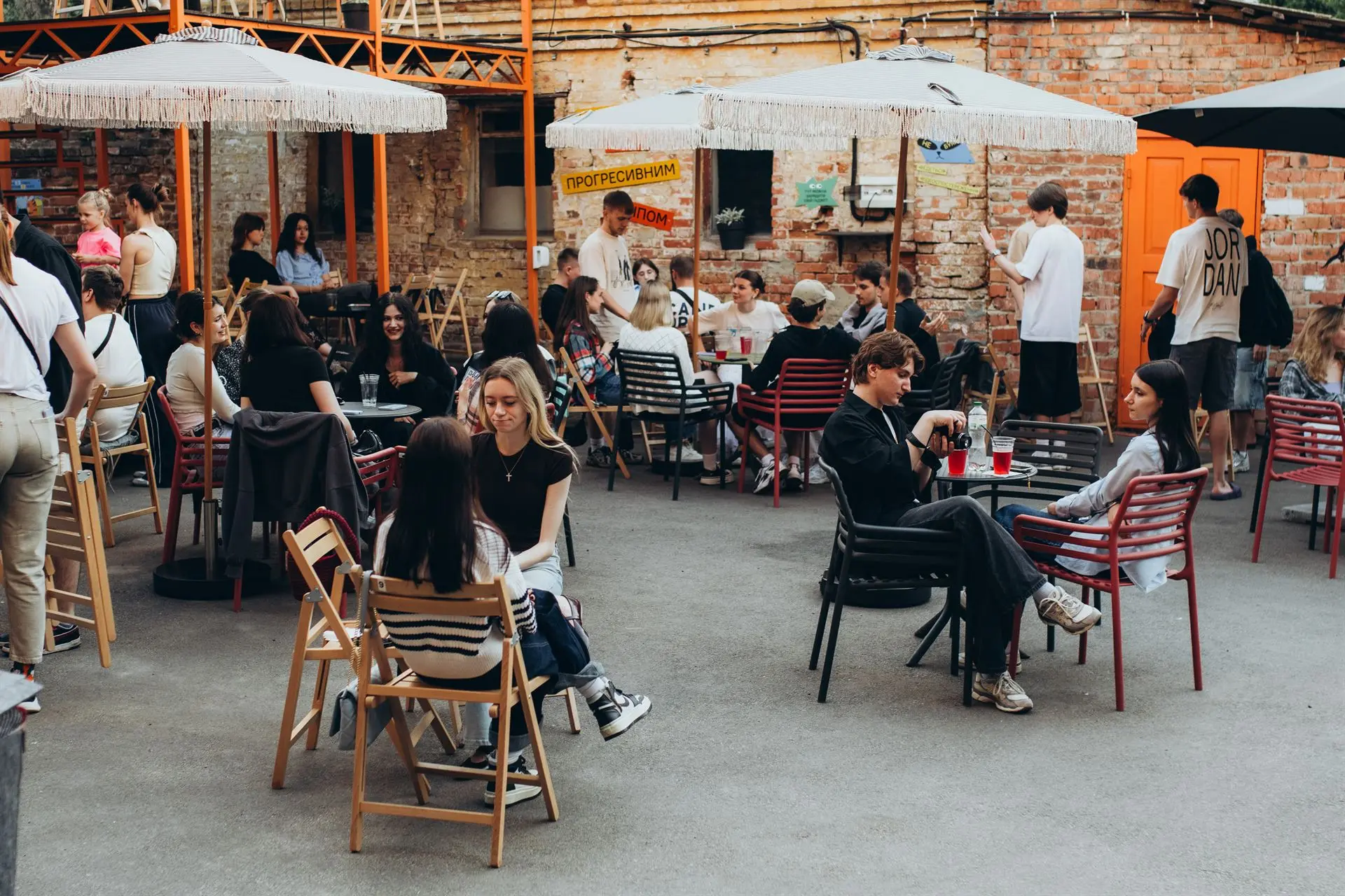 dvoryk na kuznechniy Нетворкінг у Дворику на Кузнечній