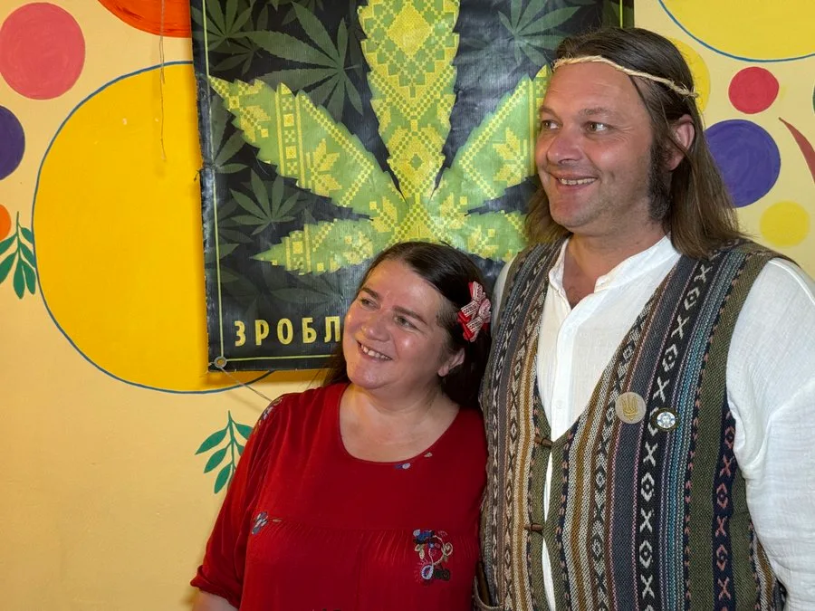 oleg master konopli Олег Земнухов з Черкащини, що виготовляє конопляне взуття